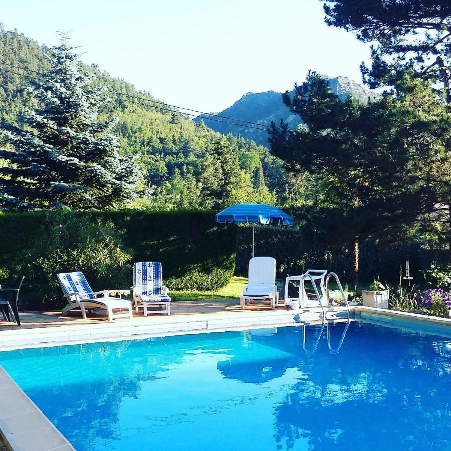 Canigou Lodge Верне-ле-Бен Екстер'єр фото